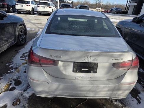 Certified 2022 Mercedes-Benz A 220 4MATIC image 17