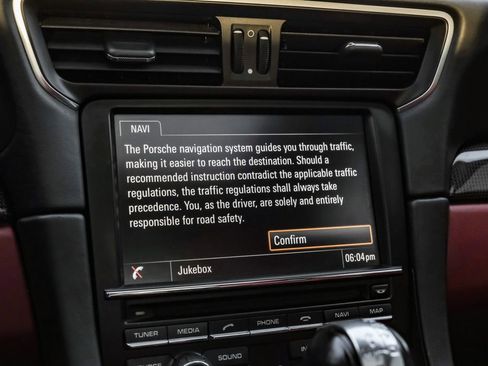 Used 2015 Porsche 911 Turbo S image 29