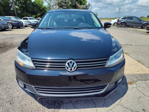 Used 2011 Volkswagen Jetta TDI FWD image 8
