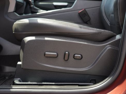Used 2018 Ford Escape SEL AWD/4WD image 15