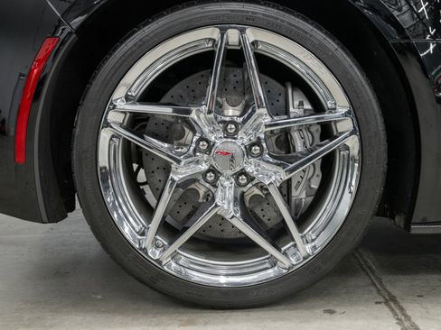 Used 2019 Chevrolet Corvette ZR1 RWD image 38