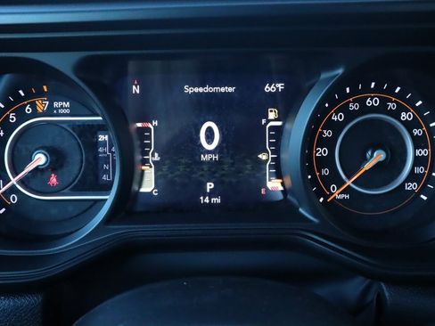 New 2025 Jeep Gladiator Rubicon image 4