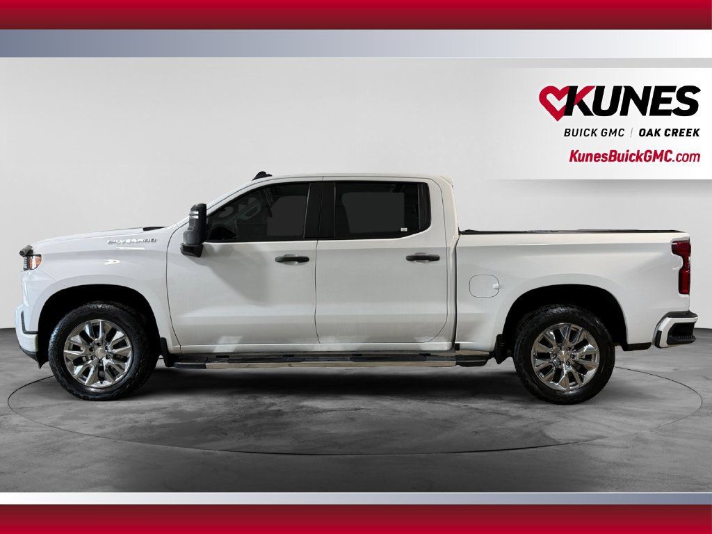 Used 2021 Chevrolet Silverado 1500 Custom w/ Custom Max Trailering Package AWD/4WD image 6