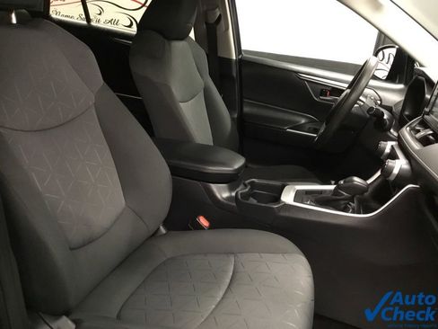 Used 2020 Toyota RAV4 XLE w/ Convenience Package image 36