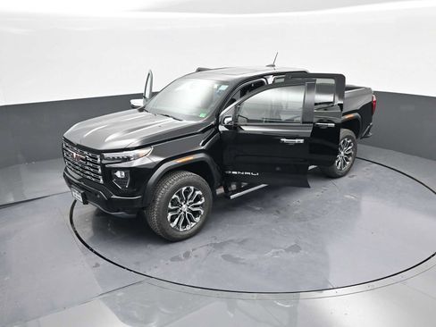 New 2026 GMC Canyon Denali image 86