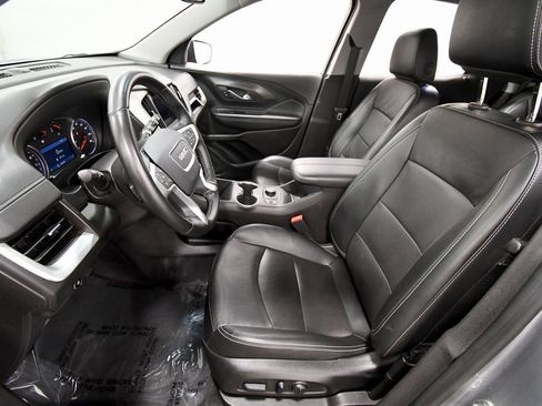 Used 2024 GMC Terrain SLT image 14