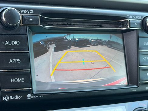 Used 2018 Toyota RAV4 XLE image 26