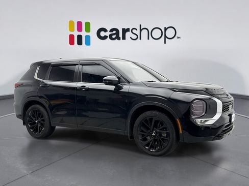 Used 2024 Mitsubishi Outlander SE Black Edition AWD/4WD image 7