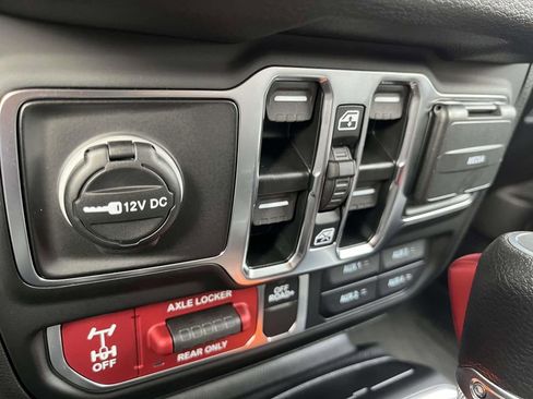 New 2025 Jeep Wrangler Willys image 24