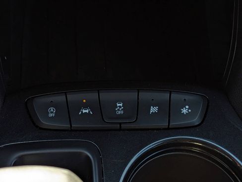 Used 2022 Chevrolet TrailBlazer LT FWD image 23