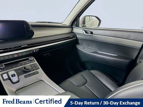 Used 2024 Hyundai Palisade SEL image 25