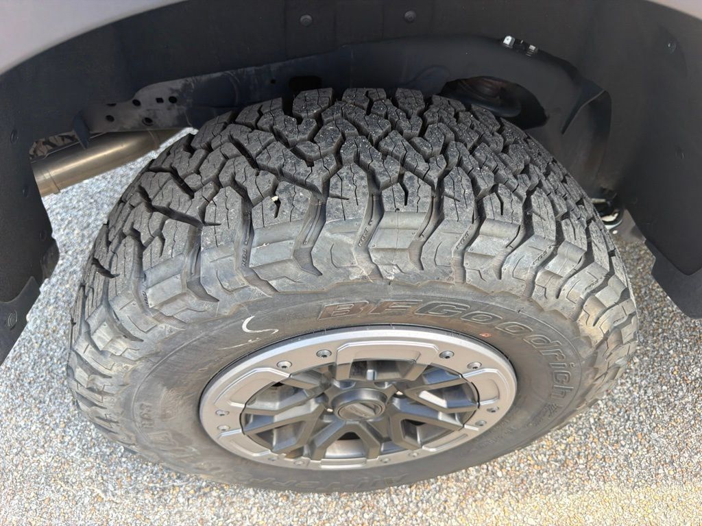 Used 2025 Ford Ranger Raptor AWD/4WD image 12