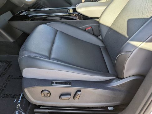 Used 2023 Volkswagen ID.4 Pro S RWD image 16