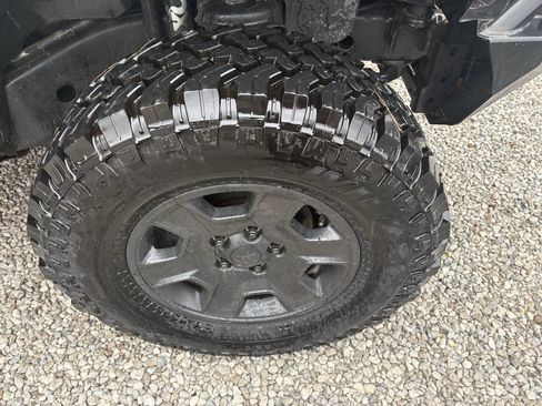 Used 2012 Jeep Wrangler Sport image 4