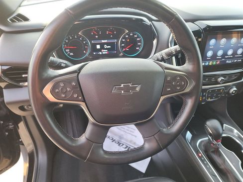 Used 2023 Chevrolet Traverse RS image 15
