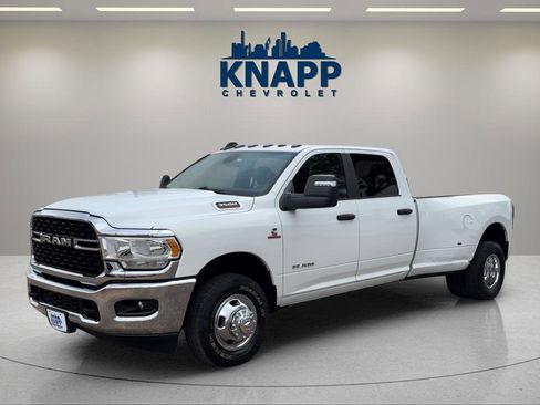 Used 2023 RAM 3500 Big Horn w/ Level 1 Equipment Group image 8