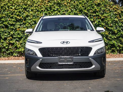 Used 2023 Hyundai Kona Limited AWD/4WD image 2