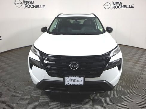 New 2026 Nissan Rogue Dark Armor image 2