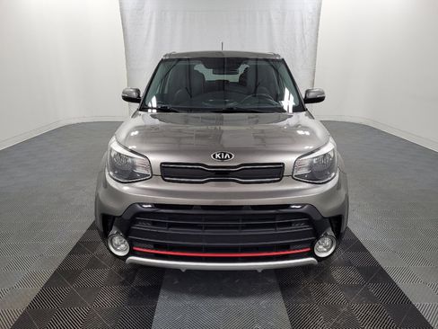 Used 2019 Kia Soul ! FWD image 14