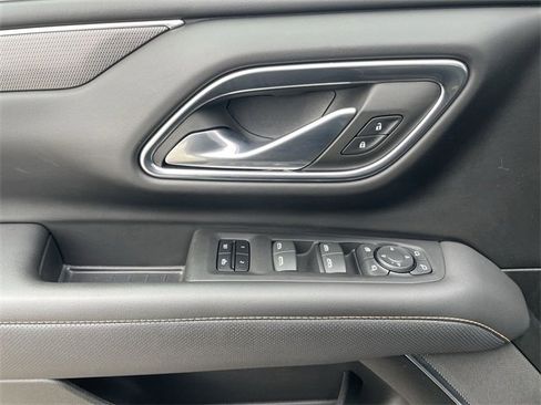 Used 2023 GMC Yukon AT4 w/ AT4 Premium Plus Package image 24