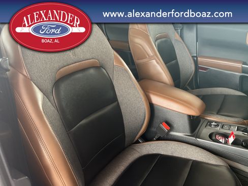 Used 2024 Ford Bronco Sport Outer Banks w/ Tech Package AWD/4WD image 15