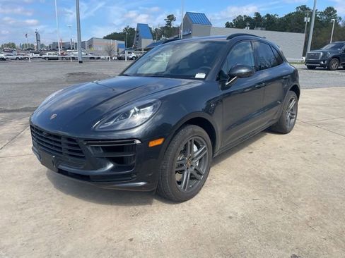 Used 2020 Porsche Macan Turbo image 3