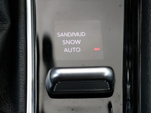 Used 2024 Jeep Compass Limited AWD/4WD image 20