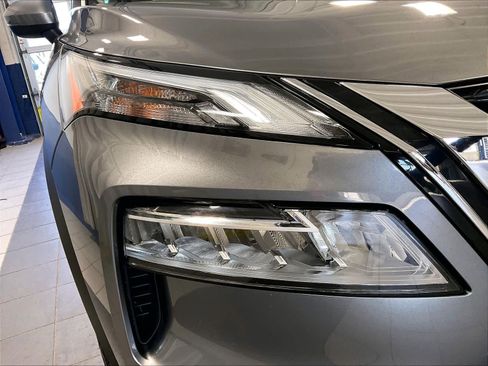 Certified 2023 Nissan Rogue SV AWD/4WD image 33