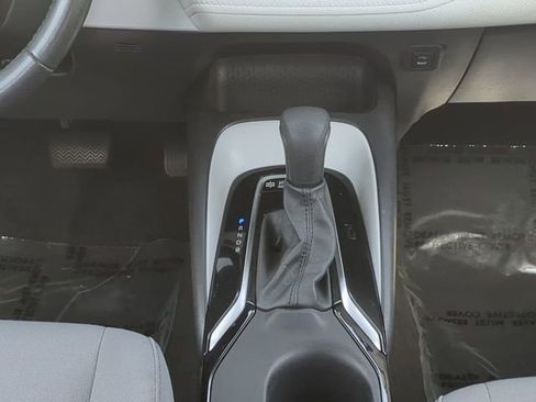 Certified 2024 Toyota Corolla SE image 18