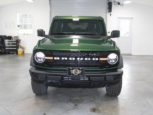 New 2025 Ford Bronco Big Bend image 2