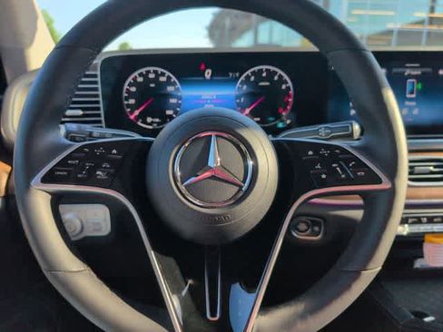Used 2026 Mercedes-Benz GLE 450 4MATIC image 19