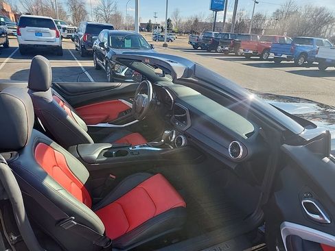 Used 2017 Chevrolet Camaro LT image 13