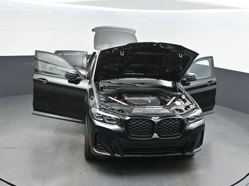 New 2025 BMW X4 xDrive30i image 51