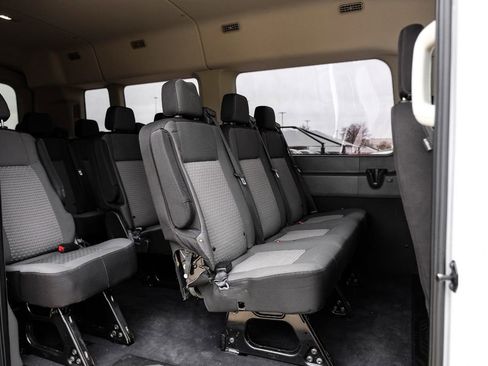 Used 2021 Ford Transit 350 XLT image 36