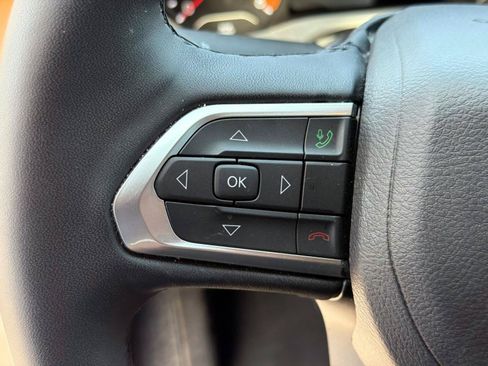 Used 2024 Jeep Compass Limited AWD/4WD image 16