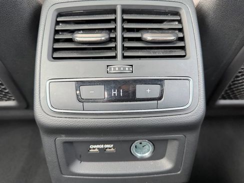 Used 2024 Audi A4 2.0T Premium Plus image 13