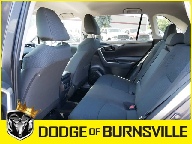 Used 2025 Toyota RAV4 LE AWD/4WD image 15