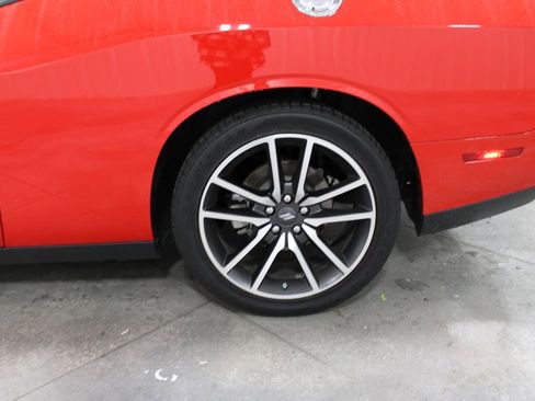 Used 2023 Dodge Challenger R/T image 33