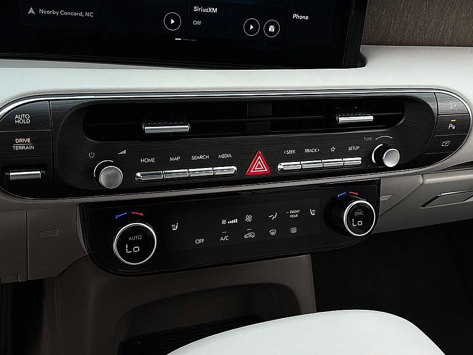 Certified 2026 Hyundai Palisade SEL AWD/4WD image 14