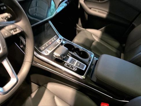 Used 2023 Audi Q7 3.0T Premium Plus AWD/4WD image 18
