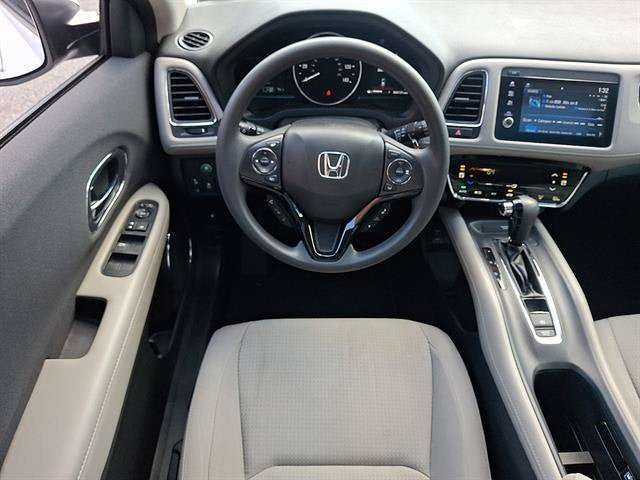 Used 2022 Honda HR-V EX image 12