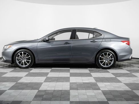 Used 2019 Acura TLX V6 SH-AWD image 3