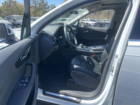 Used 2019 Audi Q7 3.0T Prestige image 9