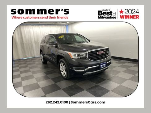 Used 2019 GMC Acadia SLE w/ LPO, Floor Liner Package image 1
