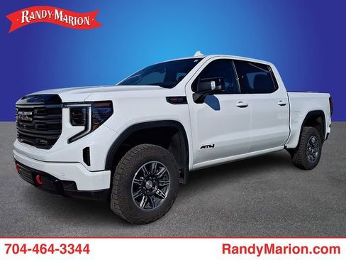 Used 2025 GMC Sierra 1500 AT4 image 1