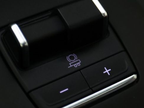 Used 2024 GMC Sierra 2500 Denali Ultimate image 30