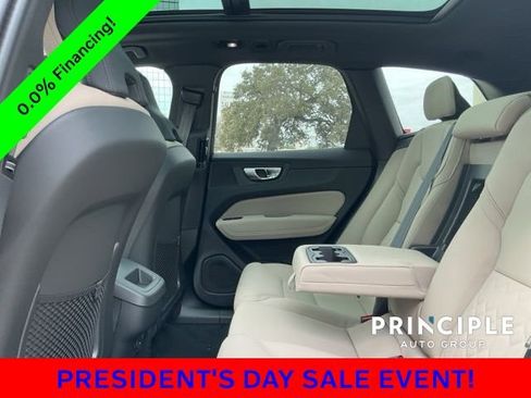 New 2026 Volvo XC60 B5 Core image 31