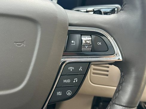 Used 2024 Lincoln Navigator L Reserve AWD/4WD image 31