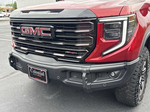 Used 2024 GMC Sierra 1500 AT4X image 43