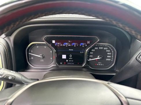 Used 2023 GMC Sierra 2500 AT4 w/ AT4 Premium Plus Package AWD/4WD image 16